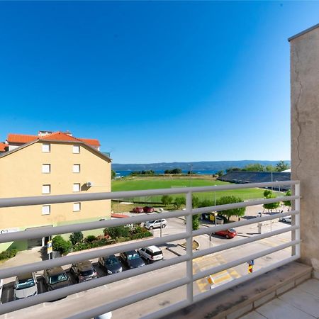 Apartment Pepalo,Omis Free Parking Екстериор снимка