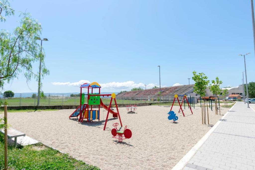 Apartment Pepalo,Omis Free Parking Екстериор снимка