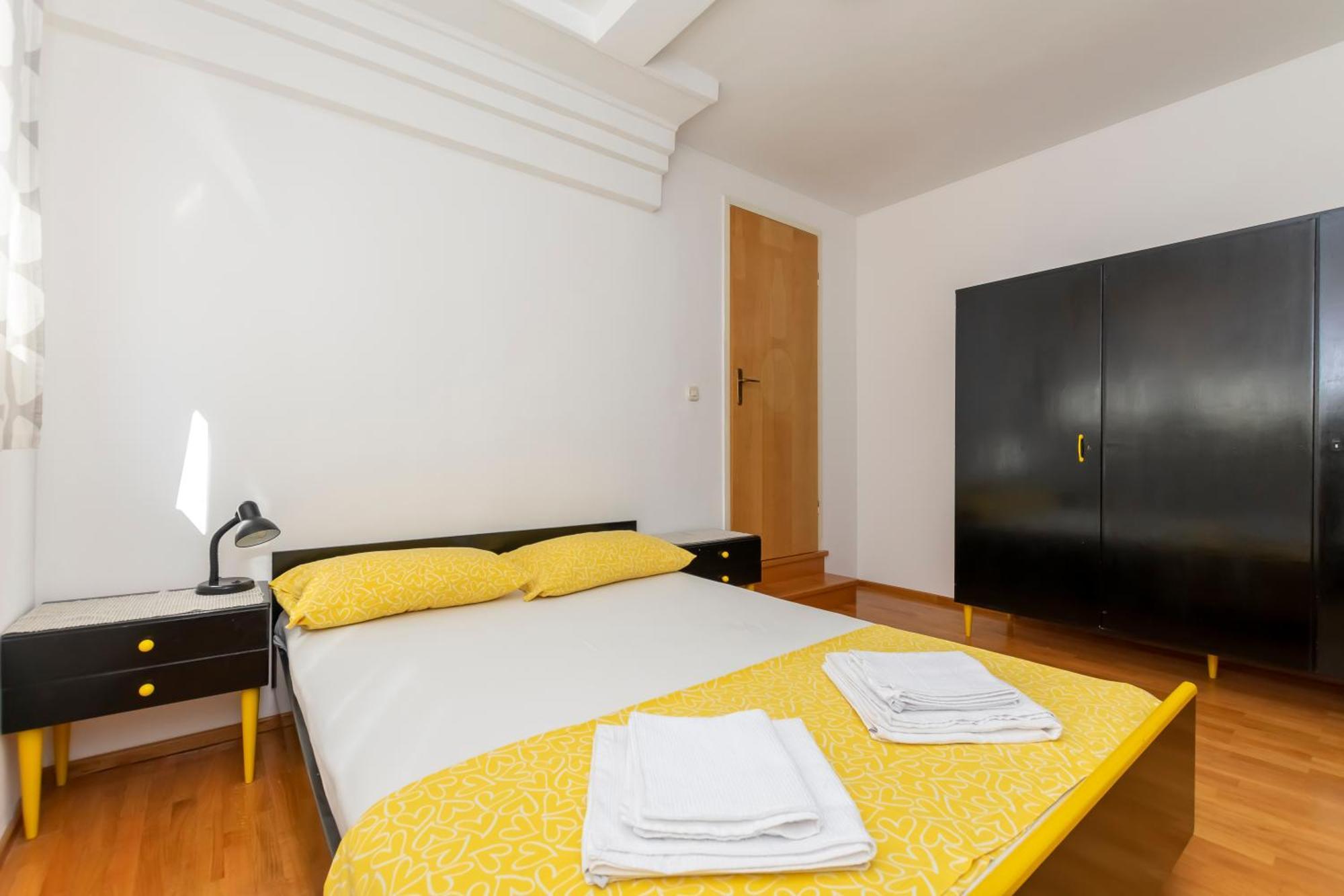 Apartment Pepalo,Omis Free Parking Екстериор снимка