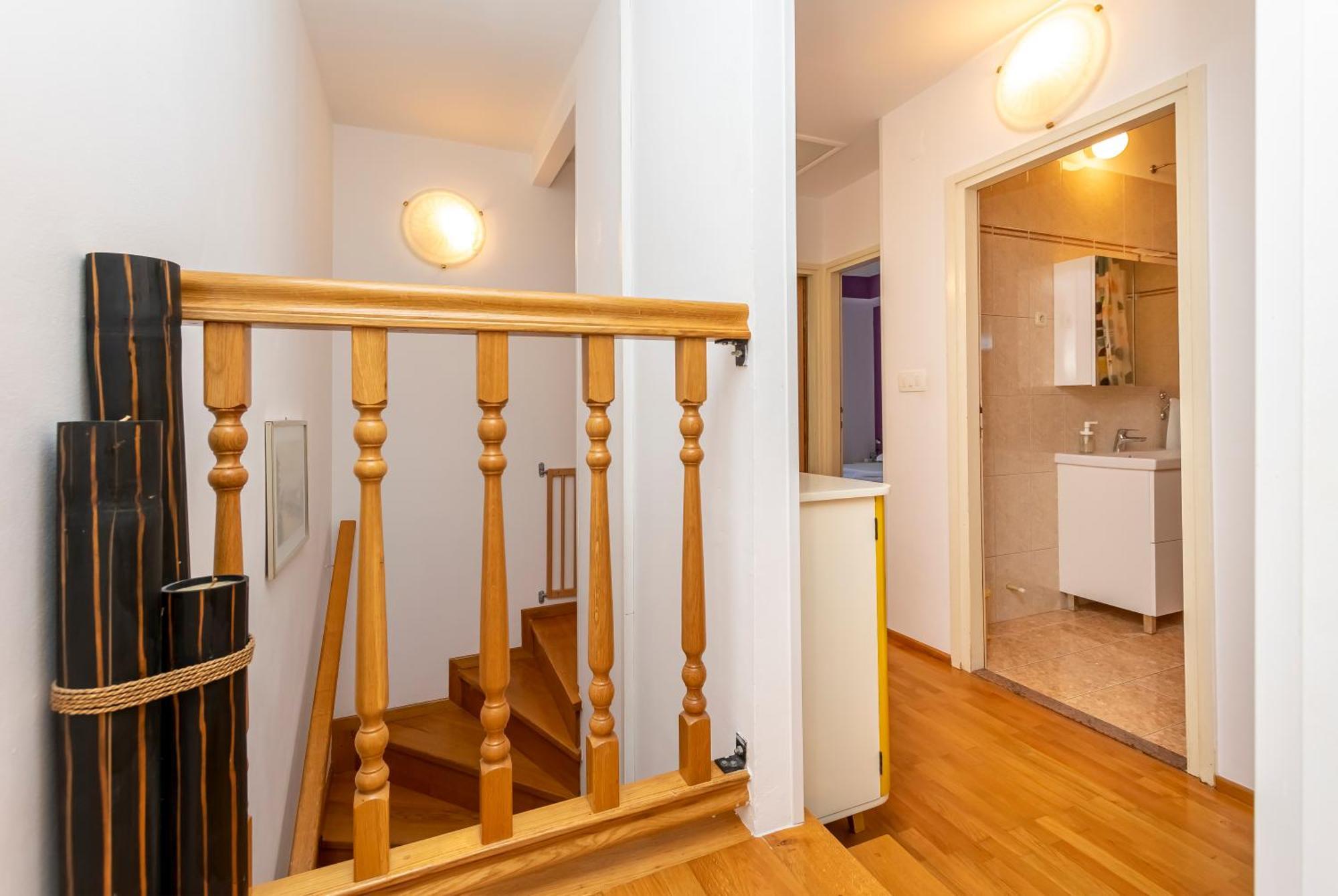 Apartment Pepalo,Omis Free Parking Екстериор снимка